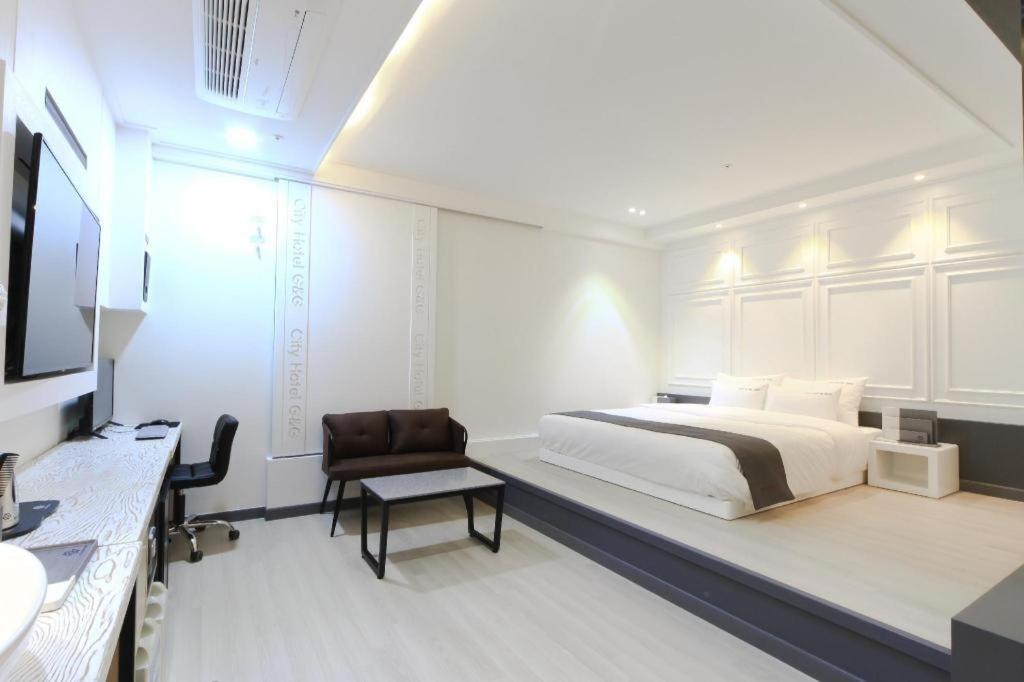 City Hotel G&G Busan Exterior photo