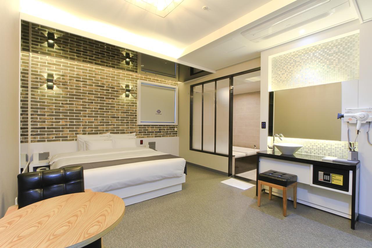 City Hotel G&G Busan Exterior photo
